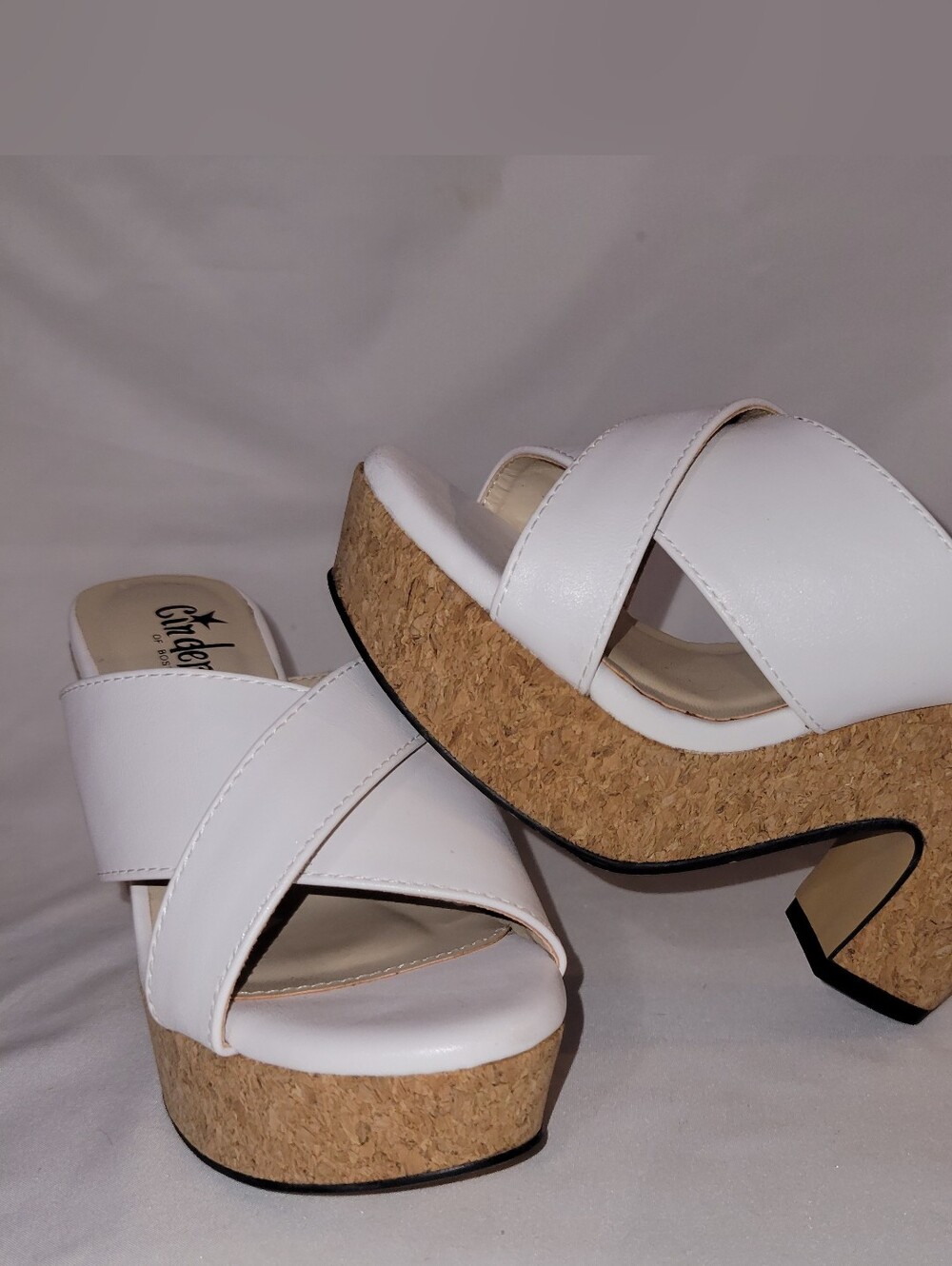 Vintage Cinderella of Boston White Crisscross Wedge Sandals Woman 2.5W